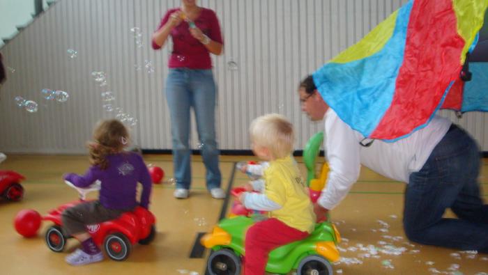 Eltern-Kind-Turnen 025